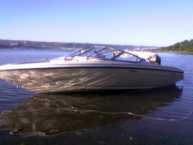 19 ft pure Luxury, speed and ellegance
