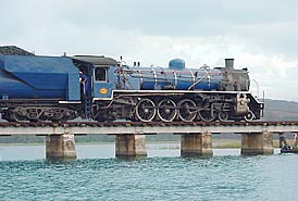 train3.jpg - 7003 Bytes